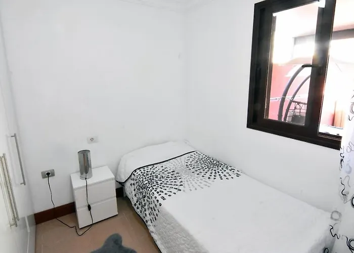 アパート House With Jacuzzi In *