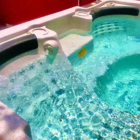 House With Jacuzzi In * Costa Adeje (Tenerife)