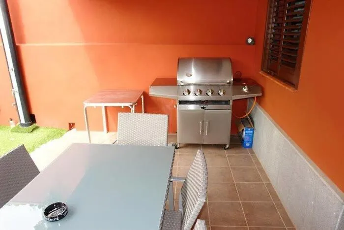 House With Jacuzzi In Apartamento Costa Adeje (Tenerife)